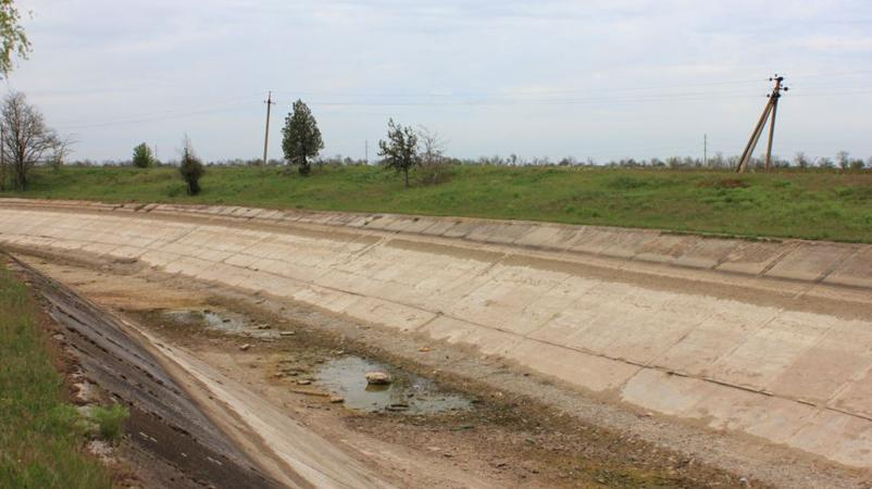 Сельское хозяйство Крыма умирает без воды из Днепра, — эксперт