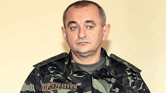 П’яний екс-прокурор розстріляв людей в центрі Краматорська П’яний екс-прокурор розстріляв людей в центрі Краматорська