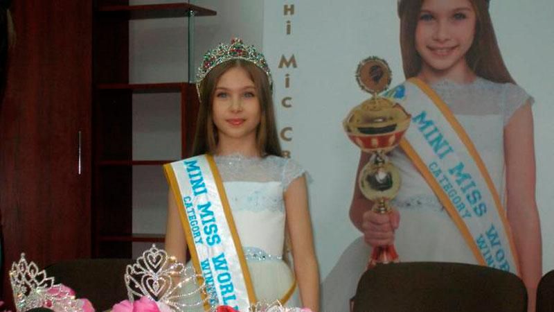 Маленькая украинка стала "Мини-мисс мира" Маленькая украинка стала "Мини-мисс мира"