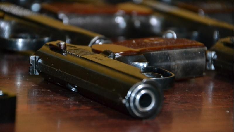 Появилось видео драки с участием нардепа в Хмельницком Появилось видео драки с участием нардепа в Хмельницком