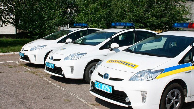 Появилось резонансное видео, как полиция сбила женщину Появилось резонансное видео, как полиция сбила женщину