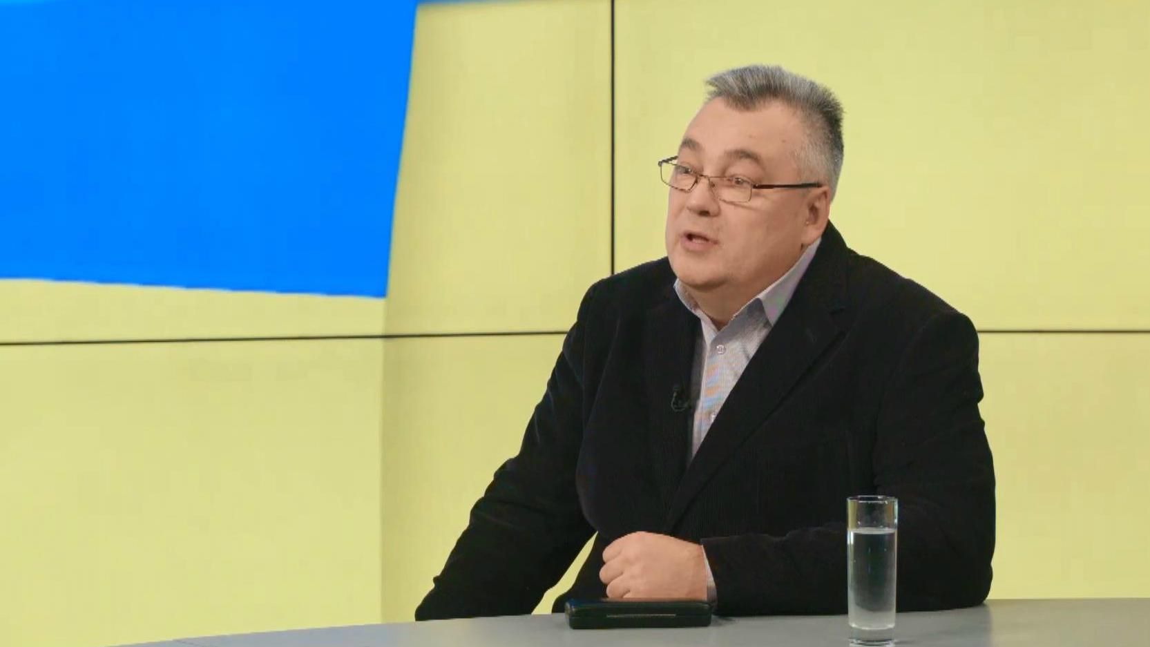 Активист сравнил современные выборы со сталинскими Активист сравнил современные выборы со сталинскими