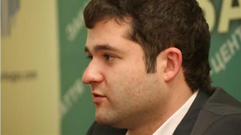 Мэром Мукачево станет сын Балоги, — экзит-пол Мэром Мукачево станет сын Балоги, — экзит-пол