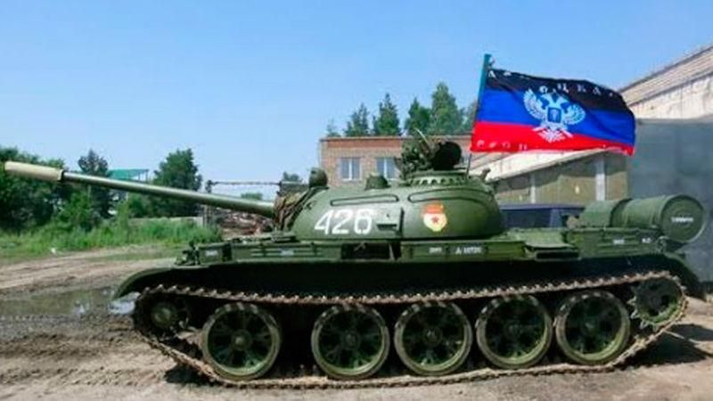 Активісти викрили, де терористи ховають "відведену" техніку Активісти викрили, де терористи ховають "відведену" техніку