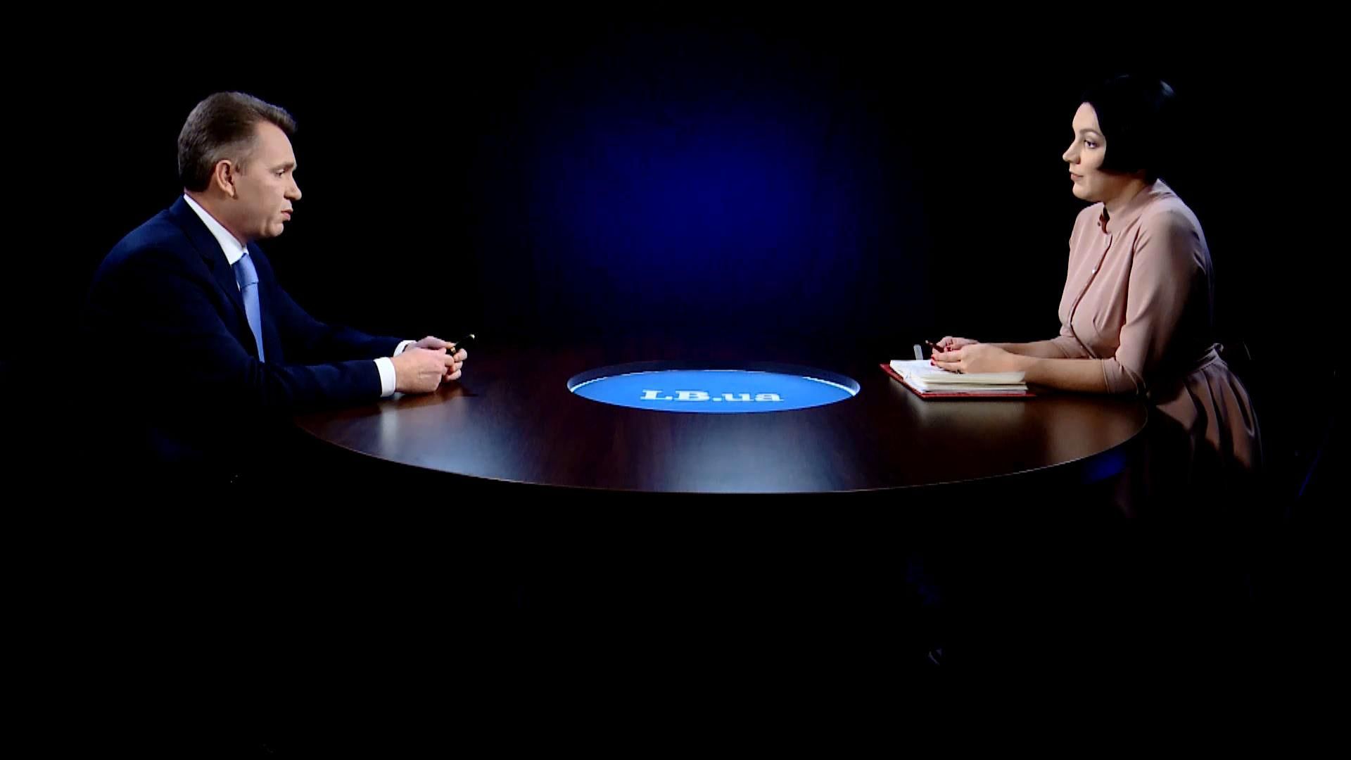 Охендовский назвал виновных в срыве выборов в Мариуполе Охендовский назвал виновных в срыве выборов в Мариуполе