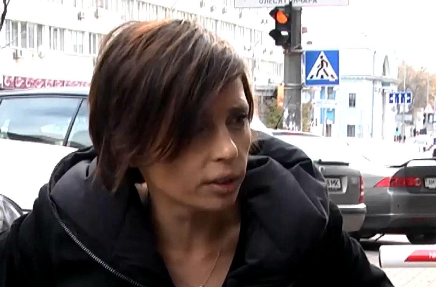 Соломия Витвицкая и Ирэна Карпа сели на инвалидные коляски Соломия Витвицкая и Ирэна Карпа сели на инвалидные коляски