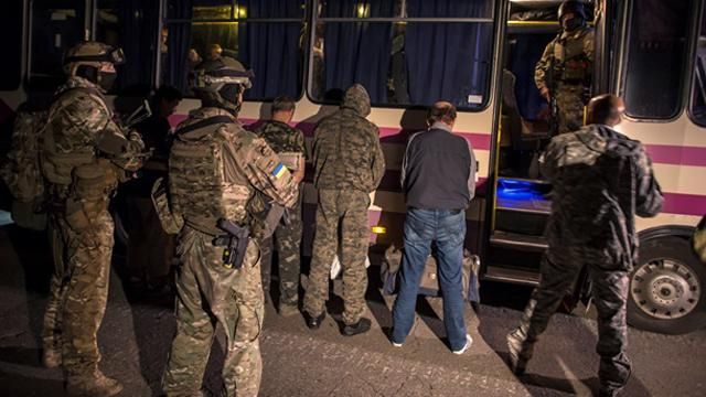 Пленных украинских военных могут обменять уже через несколько часов, — СБУ Пленных украинских военных могут обменять уже через несколько часов, — СБУ