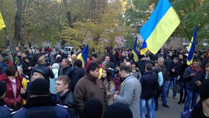 В Одессе бунт против старого-нового мэра: опубликовано видео