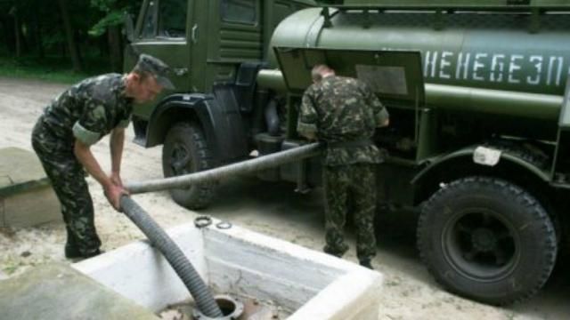 За півмісяця бензин для Міноборони "подорожчав" одразу на тисячу гривень За півмісяця бензин для Міноборони "подорожчав" одразу на тисячу гривень