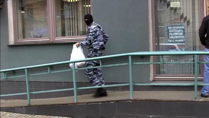 В России задержали директора библиотеки украинской литературы В России задержали директора библиотеки украинской литературы