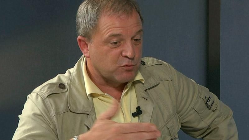 Під завалами у Сватовому опинився військовий Під завалами у Сватовому опинився військовий