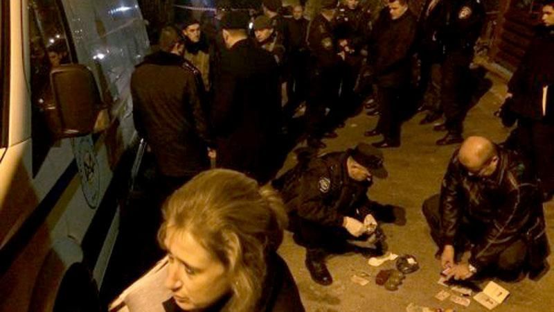 Подробности покушения на Садового с места происшествия Подробности покушения на Садового с места происшествия