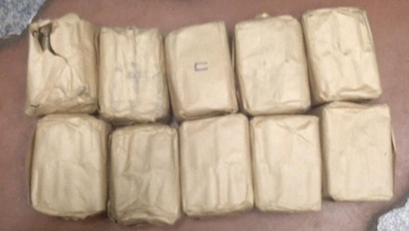 Бойца АТО с арсеналом оружия задержали в киевском метро Бойца АТО с арсеналом оружия задержали в киевском метро