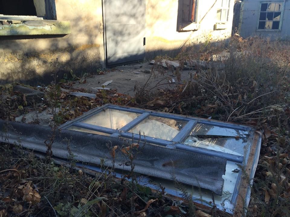 Сватове після пожежі: ексклюзивні фото з місця подій
Сватове після пожежі: ексклюзивні фото з місця подій