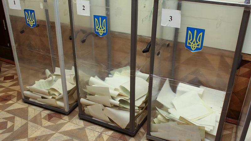 У Полтаві та Луцьку буде другий тур виборів У Полтаві та Луцьку буде другий тур виборів