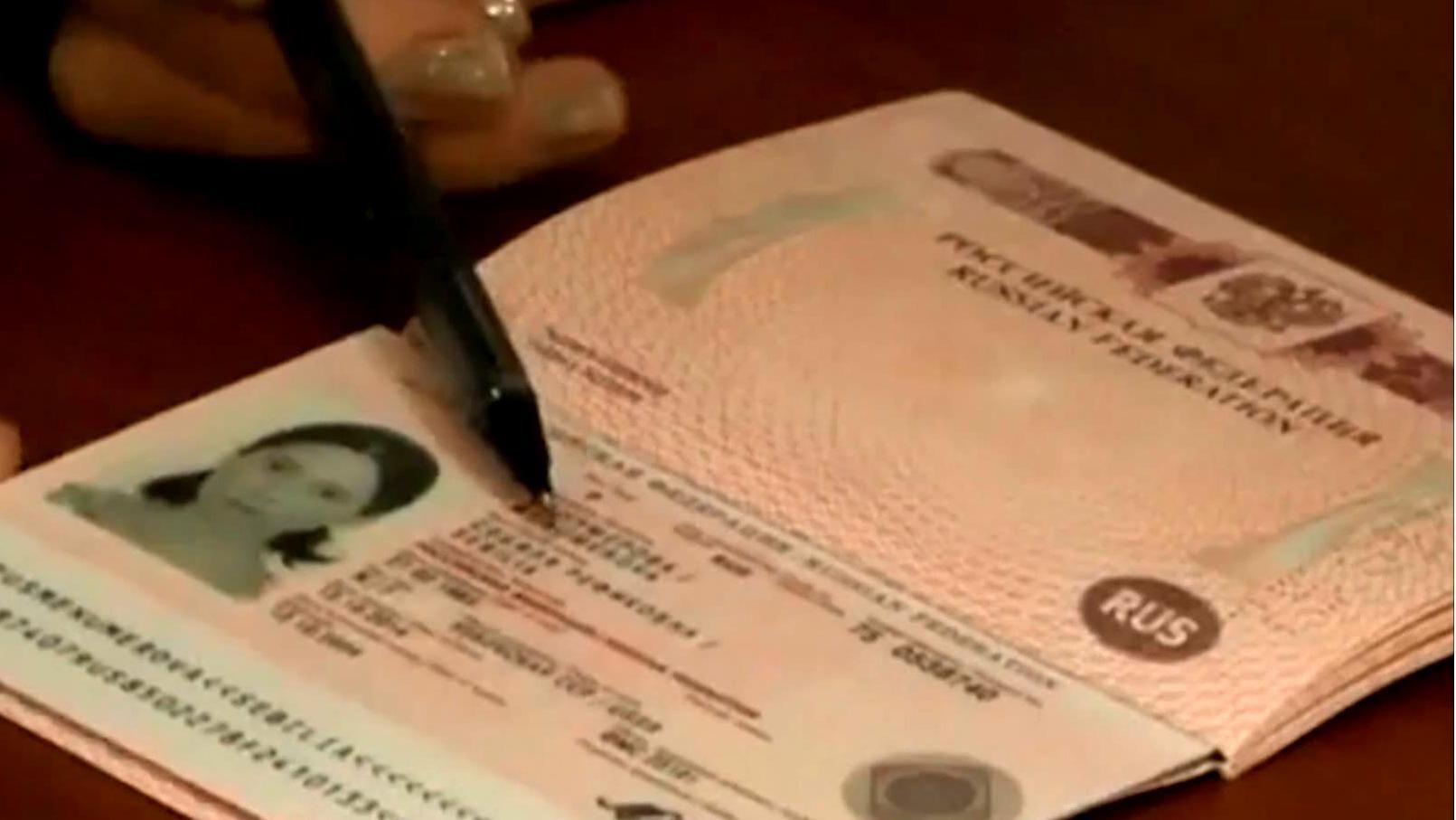 Як кримчани вирішують питання із документами Як кримчани вирішують питання із документами