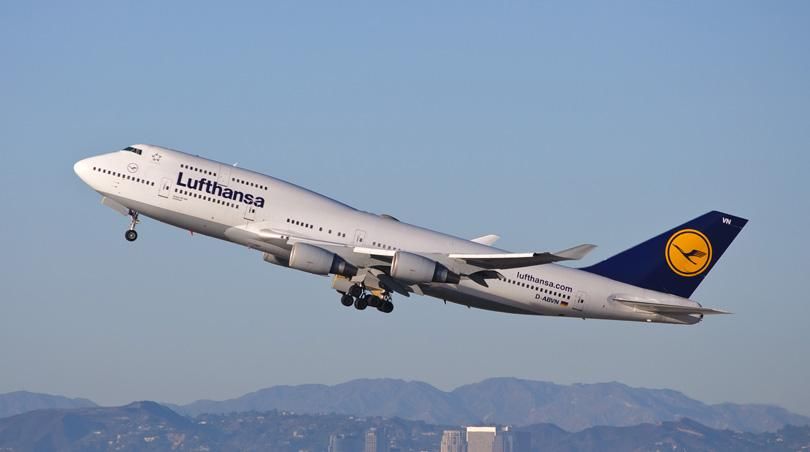 Авіакомпанії відмовляються літати над Єгиптом через катастрофу російського літака Авіакомпанії відмовляються літати над Єгиптом через катастрофу російського літака