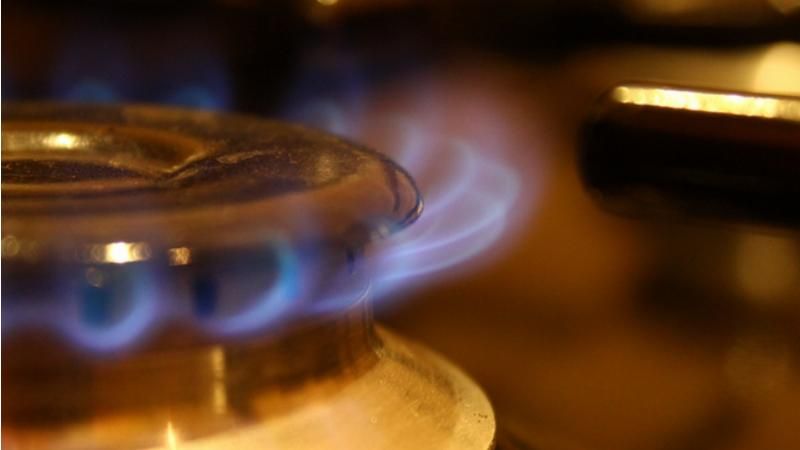 Яценюк назвал, сколько еще надо газа, чтобы пережить отопительный сезон