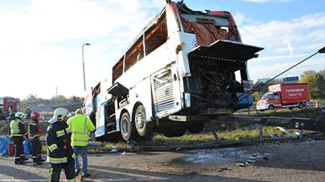 Украинцы, которые пострадали в ДТП в Австрии, получили незначительные травмы, — посол