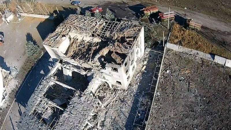 Эпицентр взрывов в Сватово: появились новые впечатляющие фото