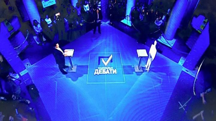 Дебаты по-украински: Вилкул не пришел на эфир с Филатовым Дебаты по-украински: Вилкул не пришел на эфир с Филатовым