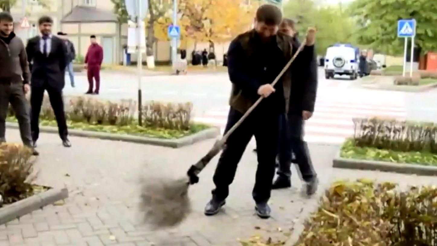 Кадыров осваивает новую профессию