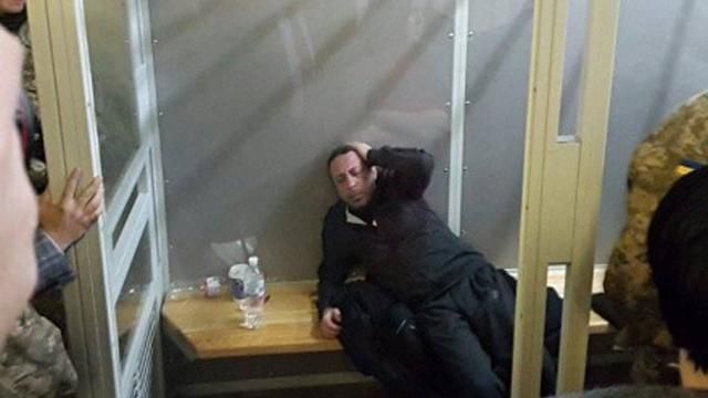 Корбану стало плохо в суде Корбану стало плохо в суде