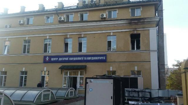 Рятувальники розповіли деталі серйозної пожежі в дитячій лікарні Рятувальники розповіли деталі серйозної пожежі в дитячій лікарні