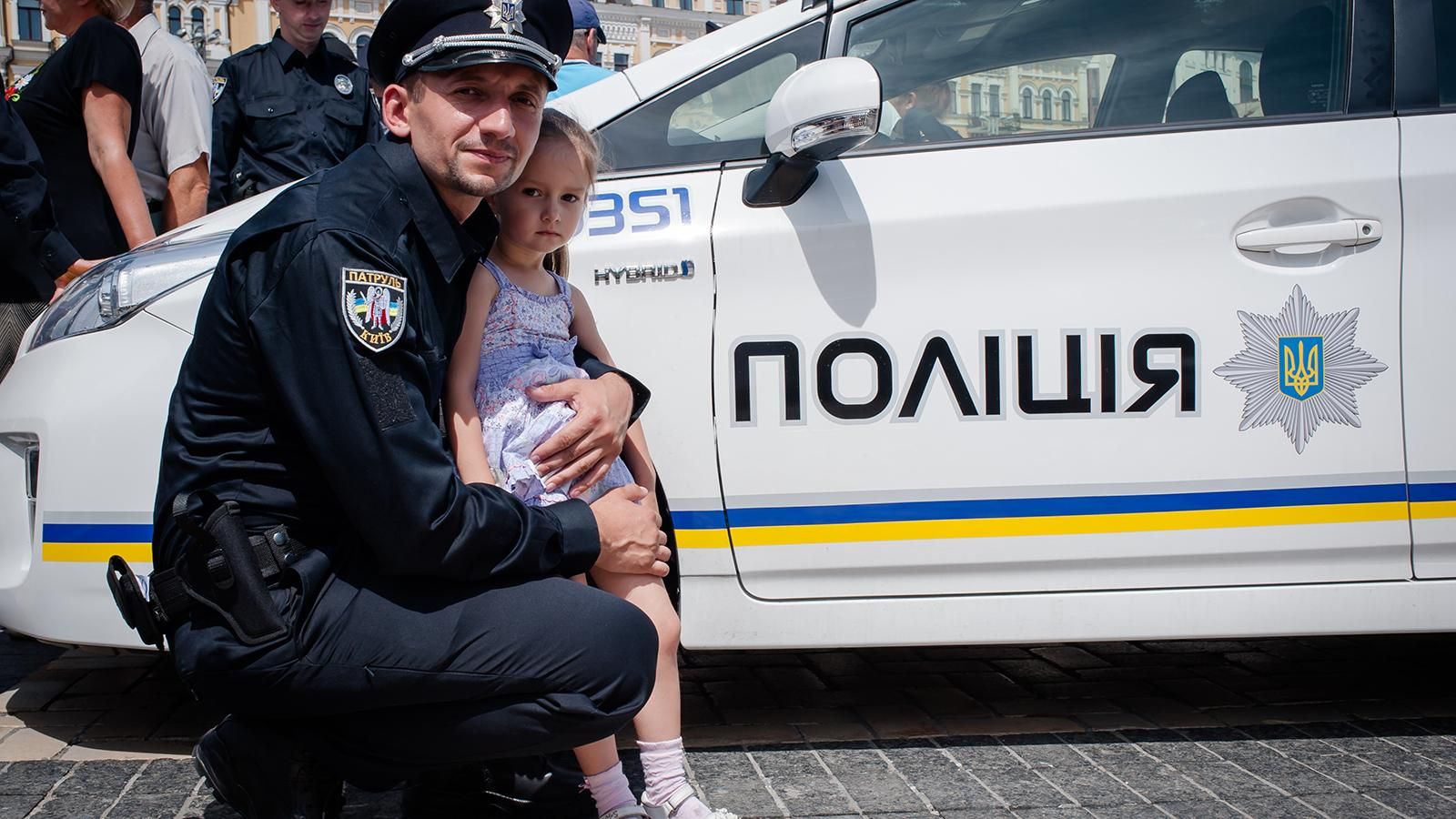Аваков рассказал, кто из милиционеров может стать полицейским
