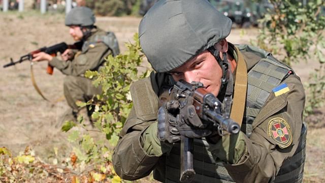 Боевики активизировались на Донбассе, есть раненые украинские бойцы Боевики активизировались на Донбассе, есть раненые украинские бойцы