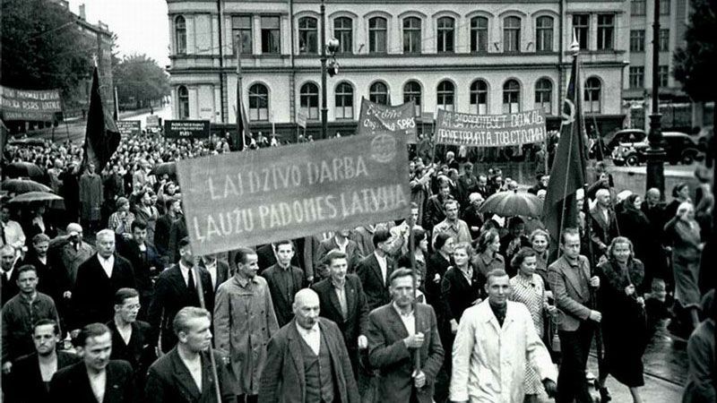 Три країни вимагають від Росії відшкодування за окупацію Три країни вимагають від Росії відшкодування за окупацію