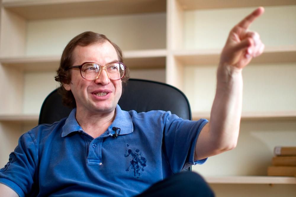 Найбільший аферист 20-го століття повернувся до справ Найбільший аферист 20-го століття повернувся до справ