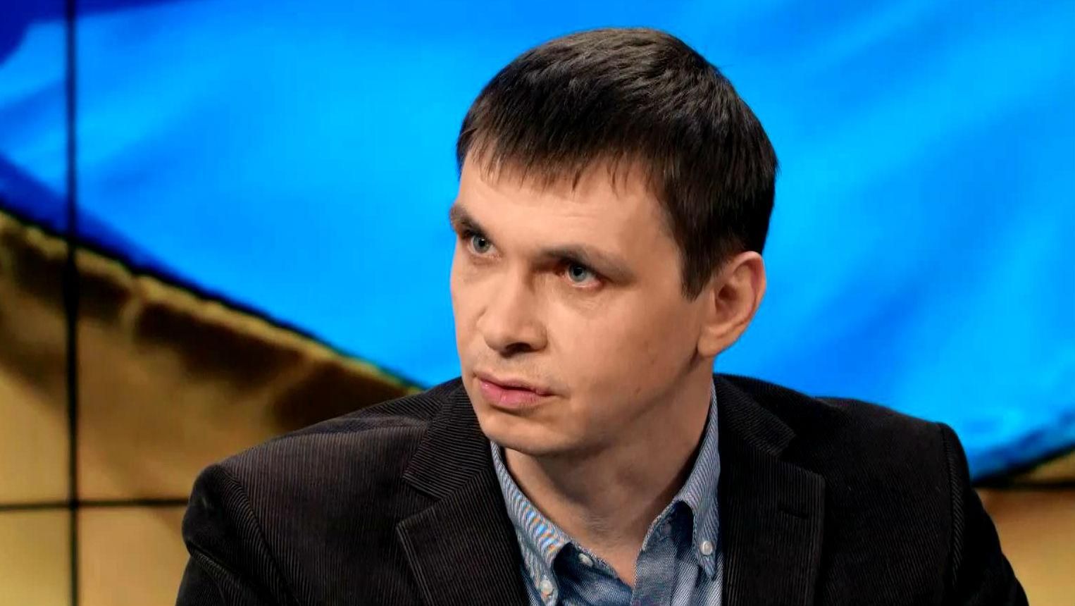 Політолог пояснив, чому депутатам вигідна бійка Тетерука та Кужель Політолог пояснив, чому депутатам вигідна бійка Тетерука та Кужель