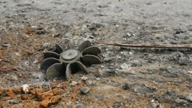 Четверо украинских бойцов подорвались вблизи Марьинки Четверо украинских бойцов подорвались вблизи Марьинки