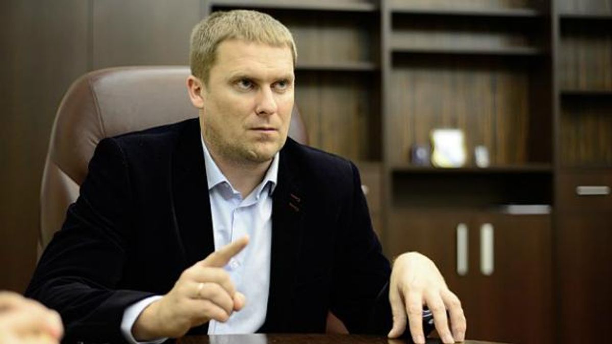 Экс-замкомбата "Азова" возглавил полицию Киевщины Экс-замкомбата "Азова" возглавил полицию Киевщины