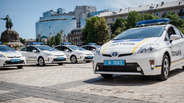 Поліція показала основні нововведення у правилах дорожнього руху (Інфографіка) Поліція показала основні нововведення у правилах дорожнього руху (Інфографіка)