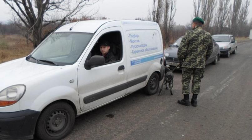 На оккупированный Донбасс не доехали несколько тонн украинских продуктов