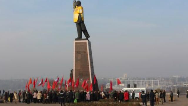 Відгомін комунізму: де в Україні згадали про річницю Жовтневої революції