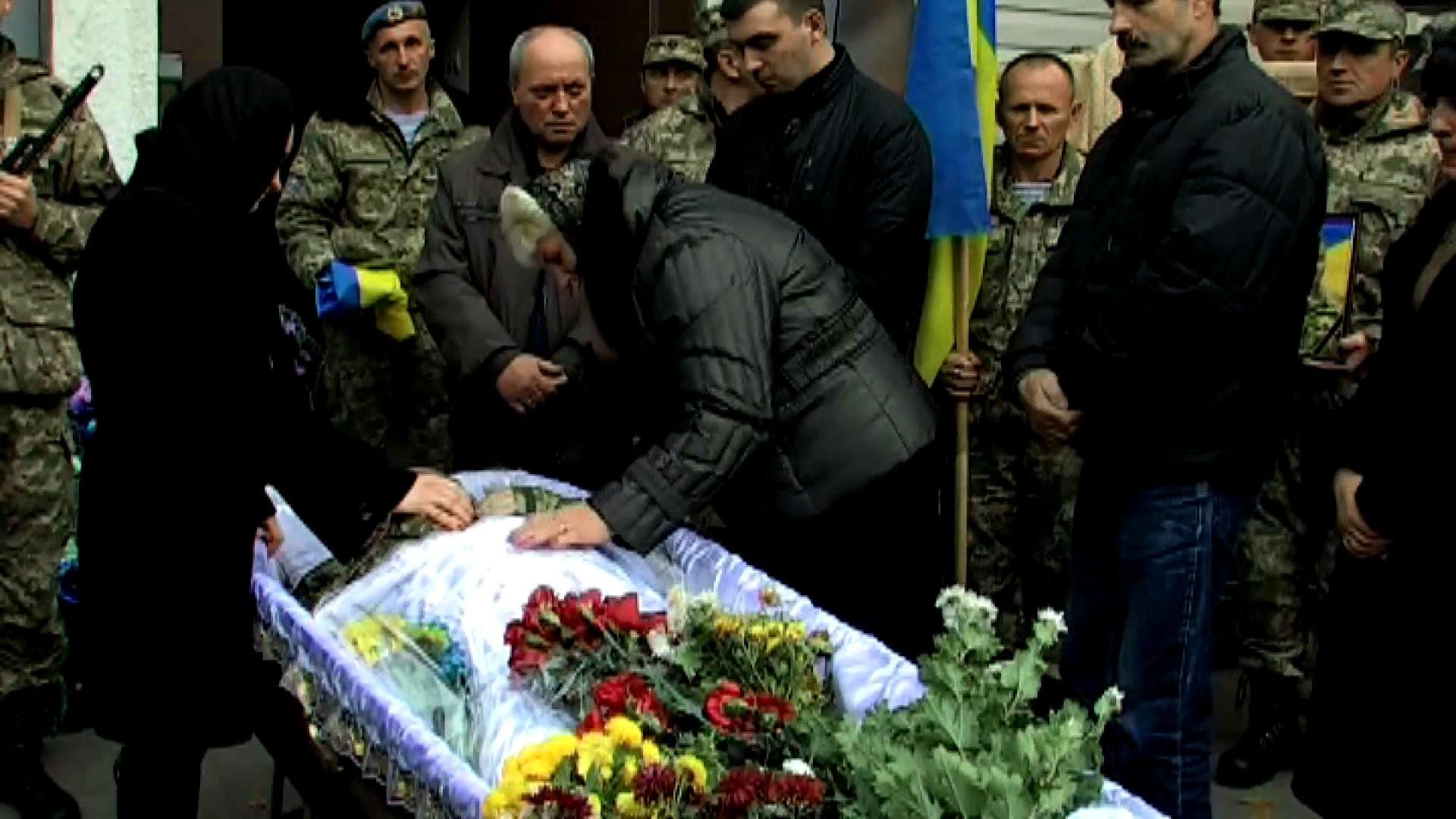 Боец погиб в зоне АТО от сердечного приступа Боец погиб в зоне АТО от сердечного приступа