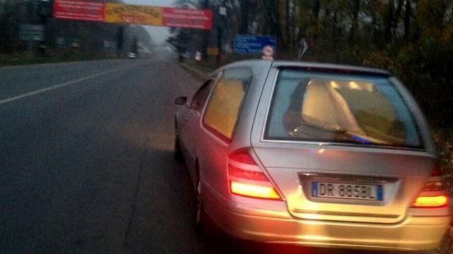 Трагікомедія у Львові. Італієць добу блукав з труною по місту Трагікомедія у Львові. Італієць добу блукав з труною по місту