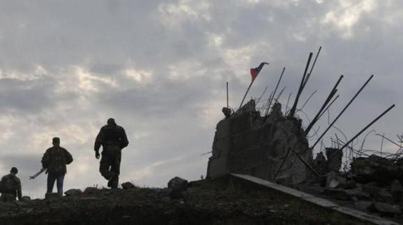 Боевики пошли на штурм сил АТО и провалили "операцию" Боевики пошли на штурм сил АТО и провалили "операцию"