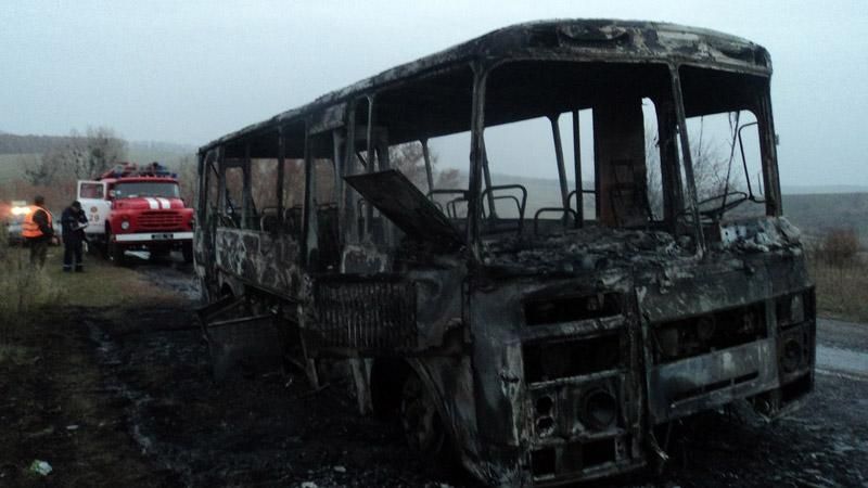 Маршрутка дотла сгорела в Винницкой области