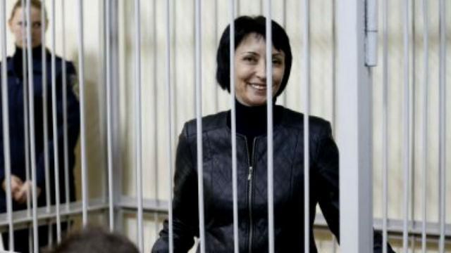 Несмотря на внесенный залог экс-регионалка Лукаш до сих пор за решеткой Несмотря на внесенный залог экс-регионалка Лукаш до сих пор за решеткой