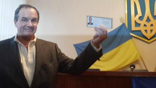 Официально: мэром Глухова стал меценат из Франции Официально: мэром Глухова стал меценат из Франции