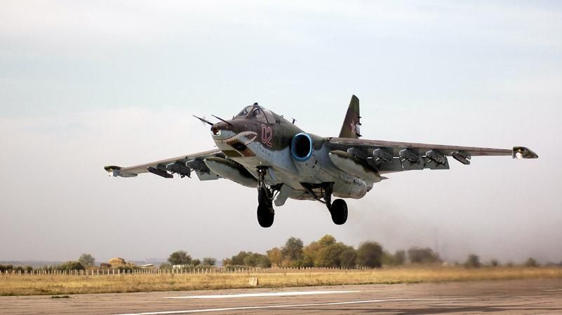 Військовий літак розбився під Запоріжжям Військовий літак розбився під Запоріжжям