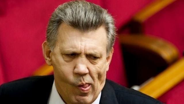 Ківалова підловили на конфузі у Раді Ківалова підловили на конфузі у Раді