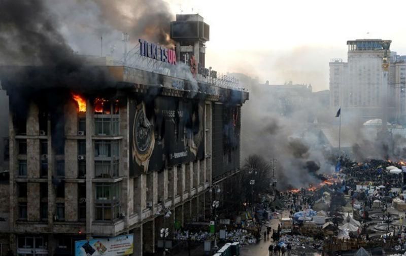 В символе Майдана теперь развлекаются: Дом профсоюзов превратился в ресторан