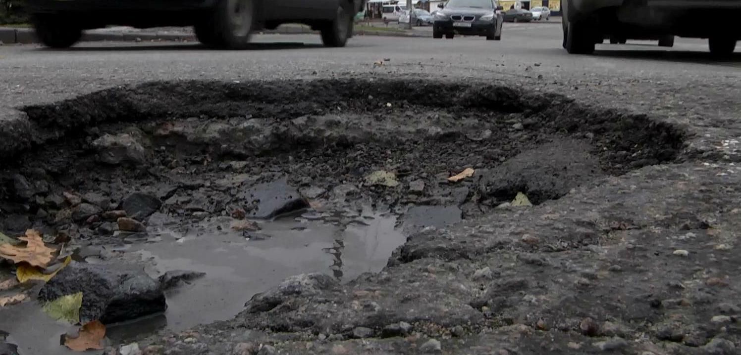 Сколько стоит один километр нормальной дороги в Украине Сколько стоит один километр нормальной дороги в Украине