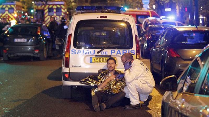 Мировые СМИ посвятили первые полосы трагедии в Париже