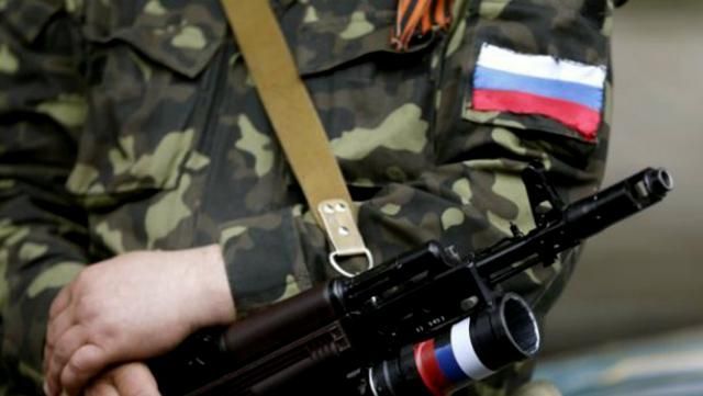 На Донбасі знайшли вбитого терориста з листом до мами (18+) На Донбасі знайшли вбитого терориста з листом до мами (18+)